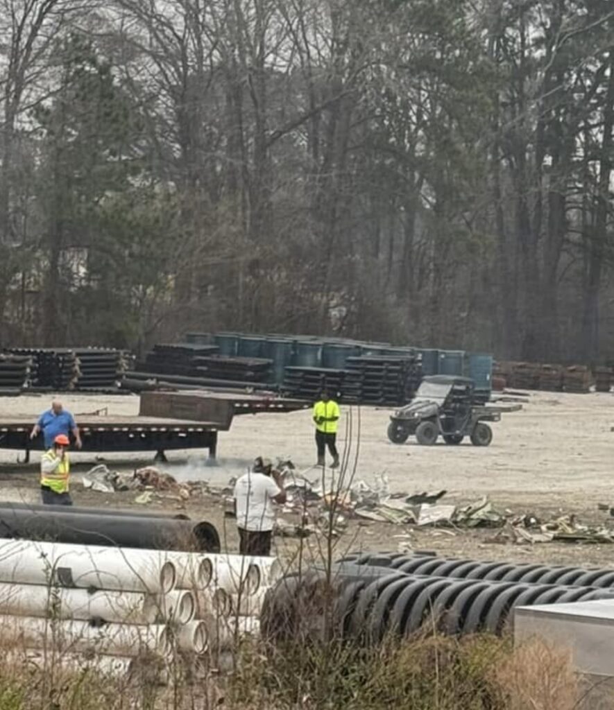 A Beechcraft Bonanza crashed in Greenville, NC.