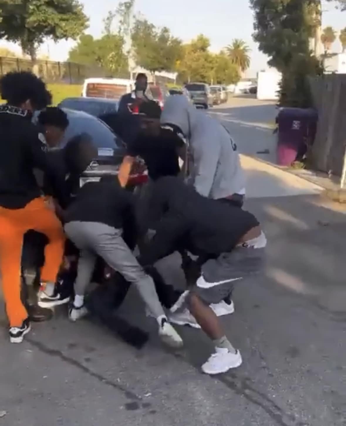 Gang members brutally beat their fellow homie after he allegedly snitched.