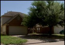 Houston teen sisters Wi-Fi attack