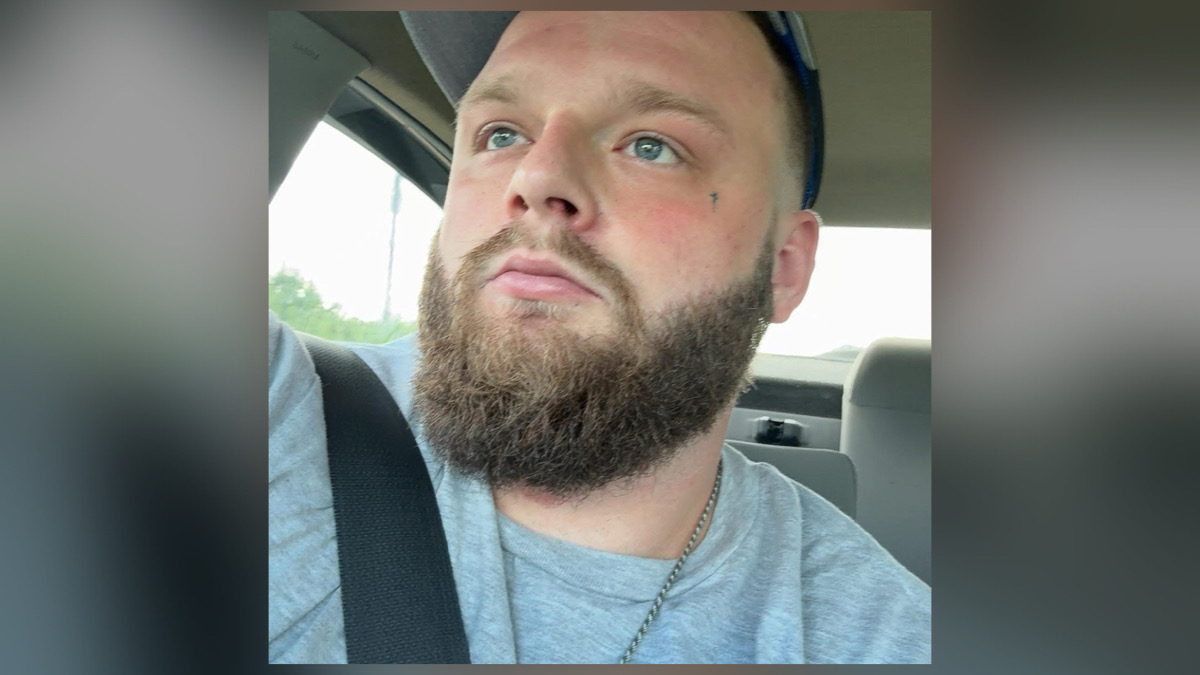 Justin Alan Davis shooting victim Hendersonville NC