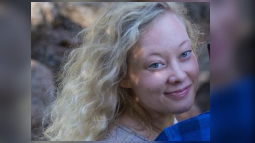 ICE officers in Minneapolis after DOJ declines civil rights investigation into the deadly ICE shooting of Renee Good