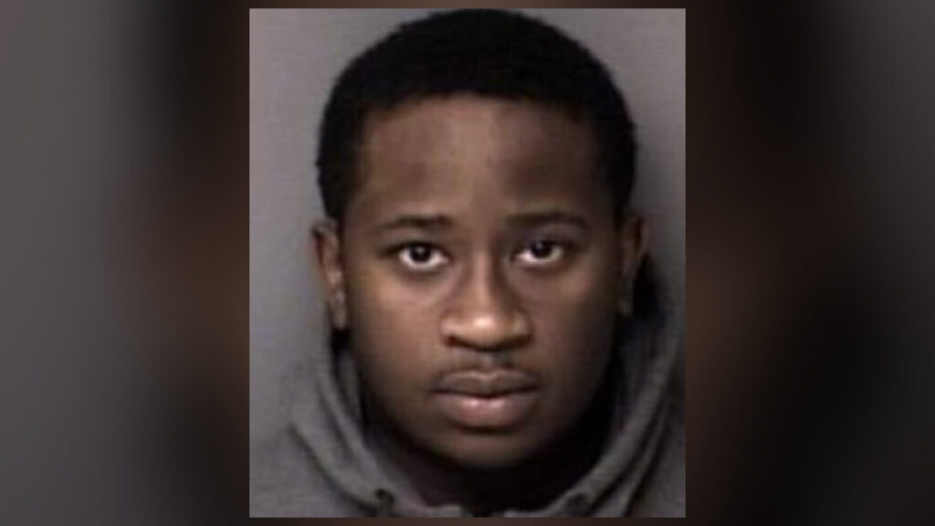 Gastonia wrestling coach charged in felony sex crimes investigation involving student