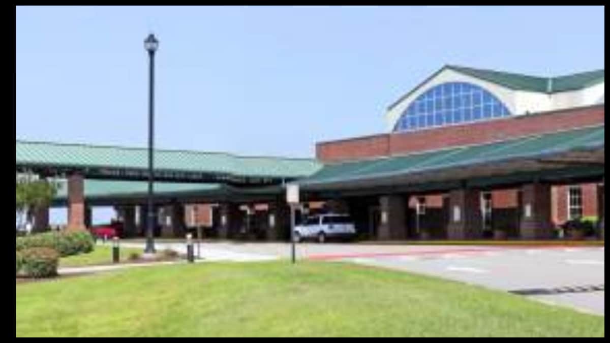 Law enforcement respond to bomb threat at Wilmington International Airport after terminal evacuation in Wilmington North Carolina