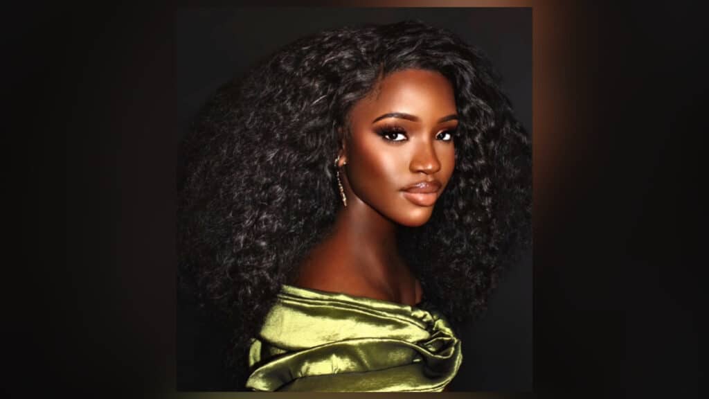 Carrie Everett Miss North Carolina 2024 crown portrait smiling