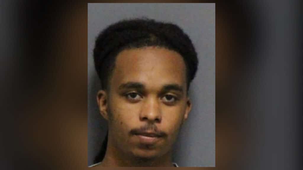 Registered sex offender Greensboro arrest after suspect allegedly lured 13-year-old girl to playground using Snapchat