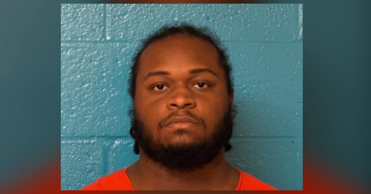 Halifax County Detention Officer Arrested for Smuggling Vapes & Tobacco to Inmates